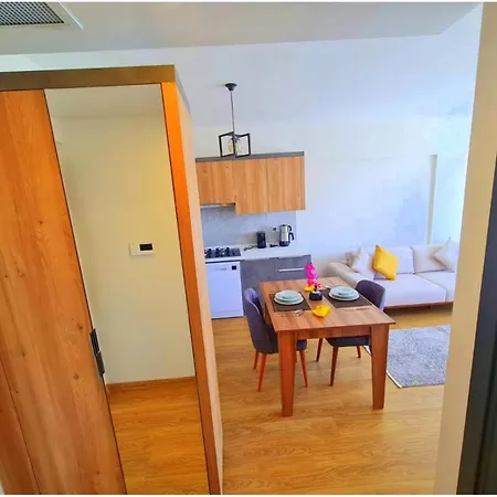 Ekpa 1207 Apartamento